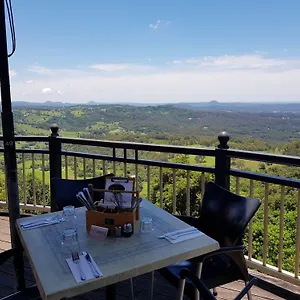 mayfield-on-montville.queenslandhotels.net/